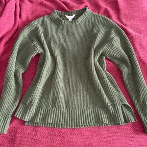 Time and Tru Olive Green Women's Turtleneck Sweater